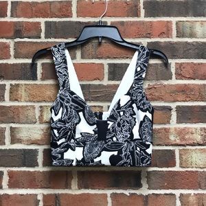 🛍3/$15🛍 Express Crop Top Size Small